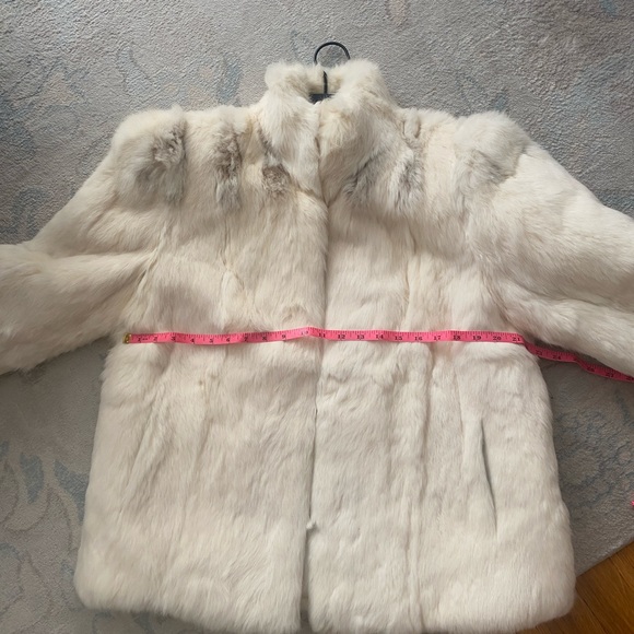 VINTAGE SERGIO VALENTE CREAM RABBIT FUR COAT | EUC | MADE IN FRANCE - Picture 9 of 16